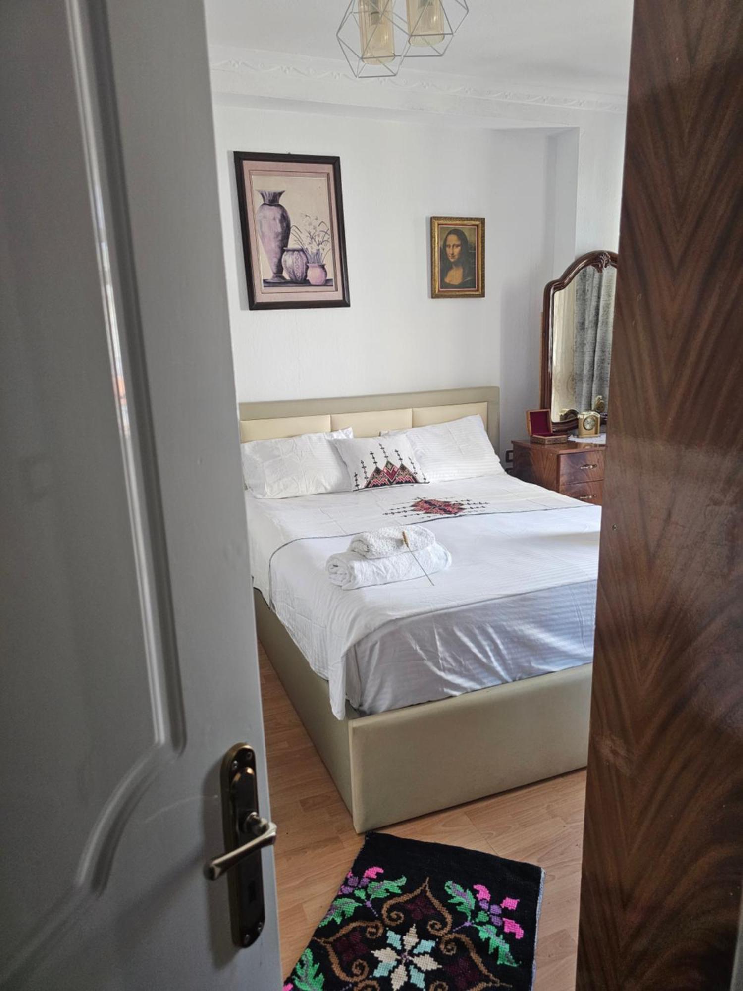Apartment Karafili