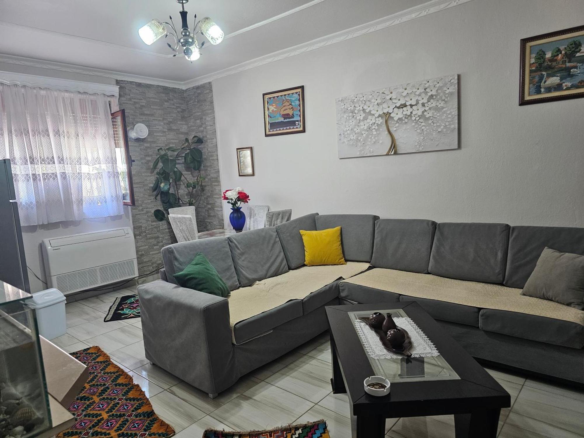 Karafili Apartment